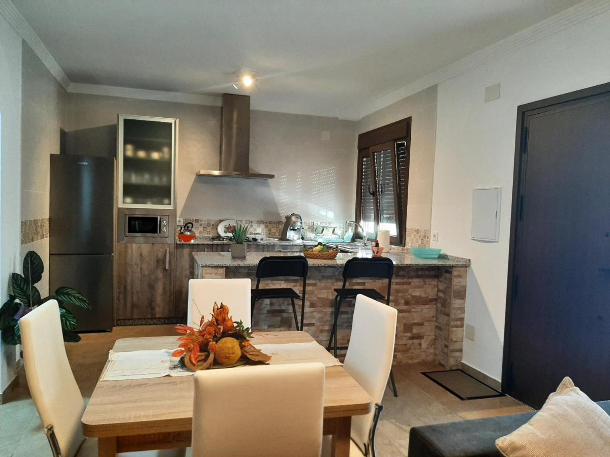 Vivienda Rural Villa Madrid Alcazar El Gastor Buitenkant foto